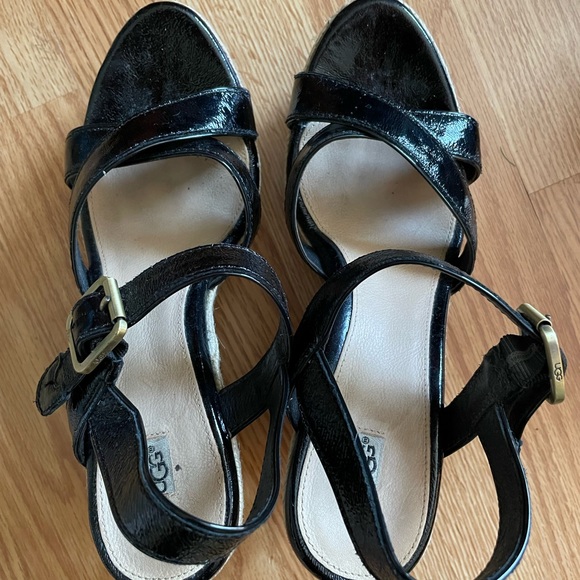 UGG Patent Leather wedges. - Picture 2 of 5